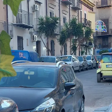 Stanza Sicilia Bedda Apartment