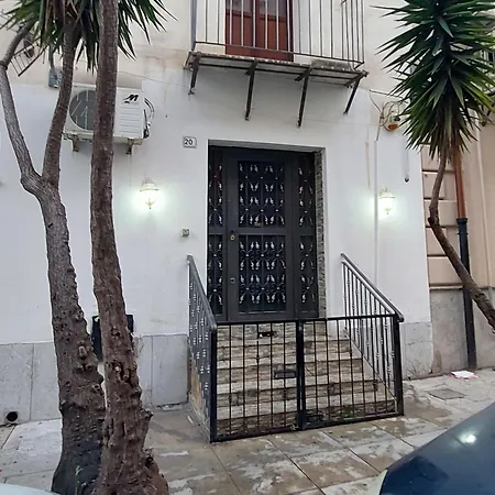Stanza Sicilia Bedda Apartment Palermo