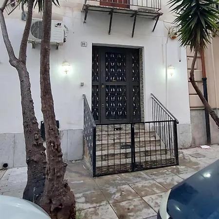 Stanza Sicilia Bedda * Палермо